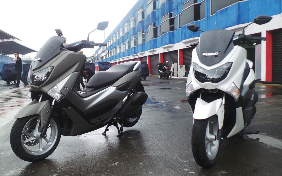 Kredit Motor Yamaha, Perbedaan NNmax ABS & Non ABS